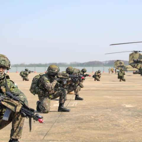 US and Korean soldiers prepare for take off during an air assault mission as part of exercise Freedom Shield 24 on March 13, 2024, at Wonju Air Base in South Korea. (US Army Photo by KPfc. Lee Hyun Bin)