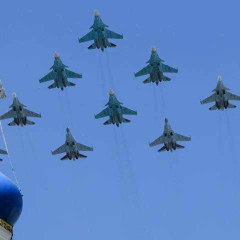 Russian Sukhoi Su-35S fighter aircrafts fly over downtown Moscow on June 24, 2020. (Kirill Kudryavtsev via Getty Images)