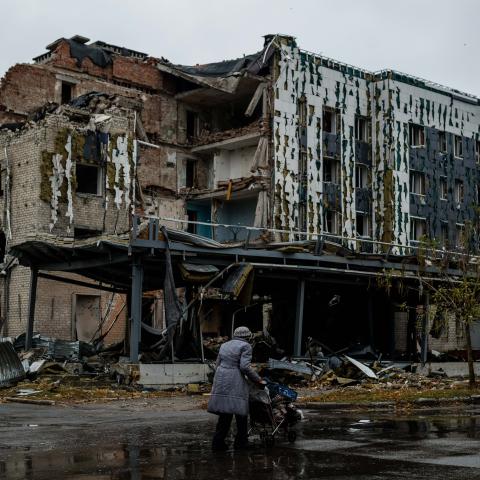 Local resident walks through empty streets of Pokrovsk, Ukraine, on October 19, 2024. (Maciek Musialek/Anadolu via Getty Images)