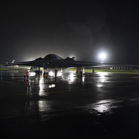 U.S. Air Force Members from the 131st Bomb Wing, Missouri Air National Guard, begin preparations for a hot pit refuel on a B-2 Spirit at Andersen Air Force Base, Guam, Sept. 10, 2024. Hot pit refueling involves providing fuel to an aircraft immediately after it lands and engines running to minimize time spent on the ground and extend power projection capabilities. Bomber missions continue to contribute to joint force lethality and deter aggression in the Indo-Pacific by demonstrating the USAF’s ability to o