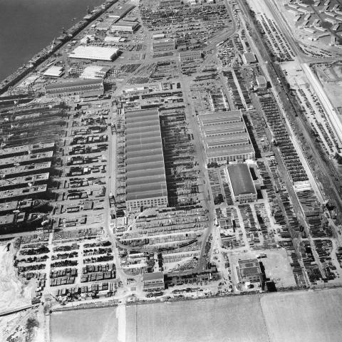Aerial view of the shipyards of the Kaiser Shipbuilding Corporation in Vancouver, Washington, in 1943–44. (Getty Images)