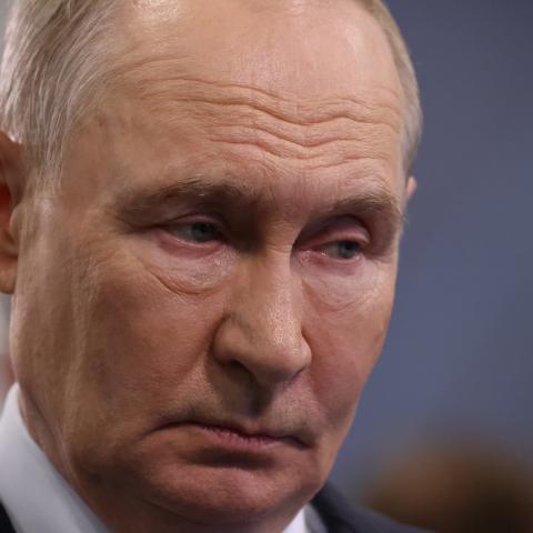 Russian President Vladimir Putin inspects the workshop of the GAZ automobile plant in Nizhny Novgorod, Russia on August 28, 2026. (Getty Images)