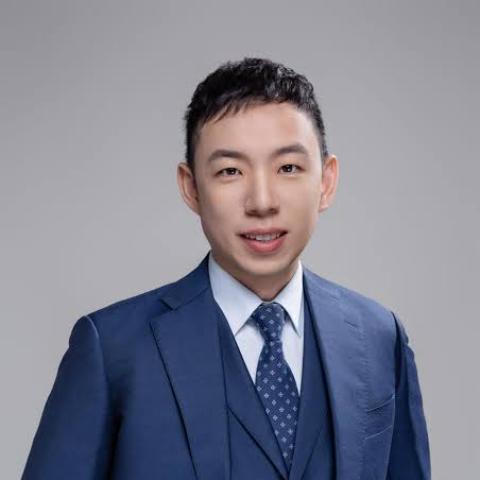 J Chang