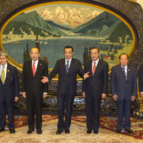 Chinese Premier Li Keqiang (C) is flanked by Association of Southeast Asian Nations (ASEAN) foreign ministers and ASEAN Secretary General Le Luong Minh, August 29, 2013, Beijing, China (Adrian Bradshaw-Pool/Getty Images)