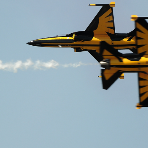 Two T-50 aircrafts over Seoul Air Base on September 27, 2013. (KIM DOO-HO/AFP/Getty Images)