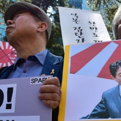 South Korean activists during a rally denouncing Abe's speech at the US Congress, near the Japanese embassy in Seoul on April 30, 2015. (JUNG YEON-JE/AFP/Getty Images)