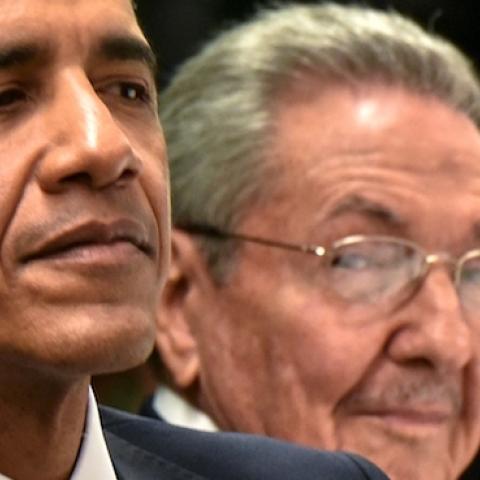Cuban President Raul Castro (R), US President Barack Obama (L) during the state dinner at the Revolution Palace in Havana on March 21, 2016. (ADALBERTO ROQUE/AFP/Getty Images)