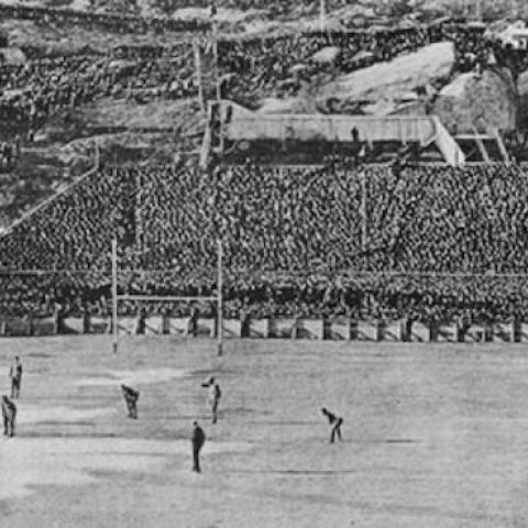 The last Princeton-Yale Thanksgiving game, played at Manhattan Field in 1893, drew an estimated 40,000 spectators. (Princeton University Archives)