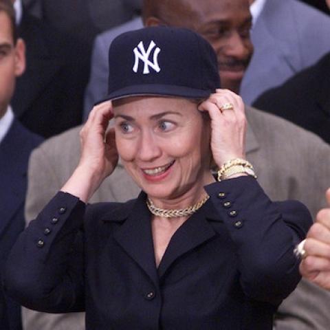 First Lady Hillary Rodham Clinton welcomed George Steinbrenner (l.) and the New York Yankees to a ceremony honoring their championship, on the South Lawn of the White House. (Harry Hamburg/NY Daily News Archive via Getty Images)