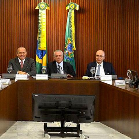Michel Temer in his first ministerial meeting as acting president of Brazil, May 13, 2016 (José Cruz/Agência Brasil)