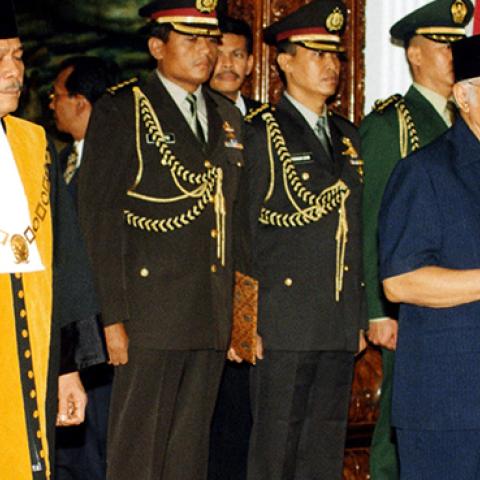 Soeharto announces his resignation, May 20, 1998 (Patrick AVENTURIER/Gamma-Rapho via Getty Images)