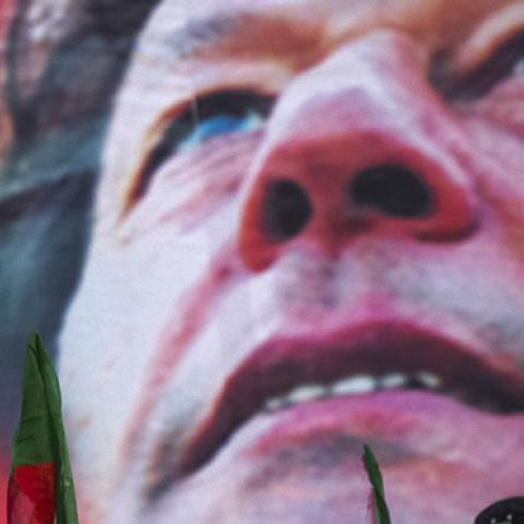 Punjab police commandos in front of stage prior to Imran Khan campaign rally, May 5, 2013 (Daniel Berehulak/Getty Images)
