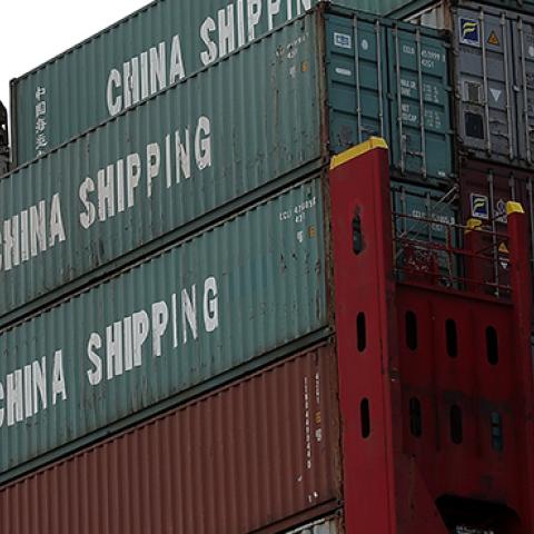 A shipping container is offloaded at the Port of Oakland June 20, 2018 (Justin Sullivan/Getty Images)