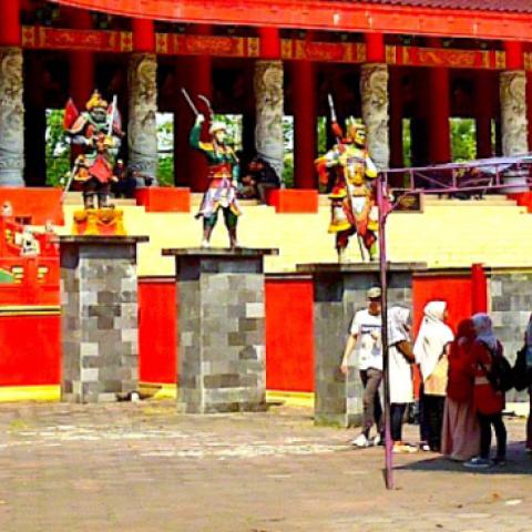 Sam Poo Kong temple. Photo by Paul Marshall