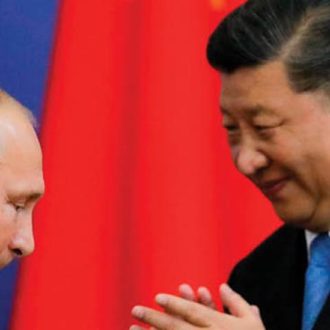 Russian President Vladimir Putin and Chinese President Xi Jinping attend the ceremony of presenting Xi Jinping degree from the Saint Petersburg State University on the sidelines of the St. Petersburg International Economic Forum in Saint Petersburg on Jun