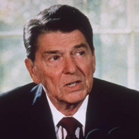 American president Ronald Reagan makes an announcement from his desk at the White House, Washington DC. (Photo by Hulton Archive/Getty Images)