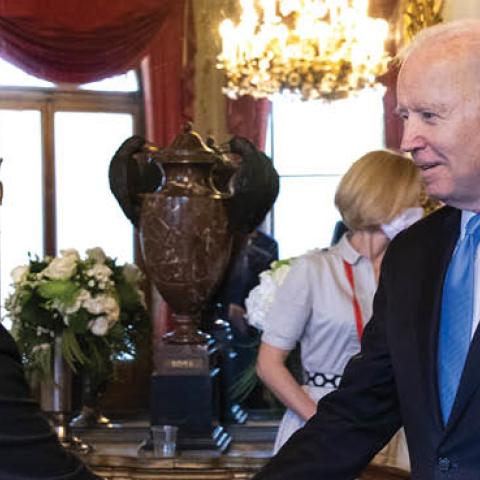 U.S. President Joe Biden (2L) and Russian President Vladimir Putin shake hands as Swiss President Guy Parmelin (R) looks on during the U.S.-Russia summit at Villa La Grange on June 16, 2021 in Geneva, Switzerland (Photo by Peter Klaunzer - Pool/Keystone v
